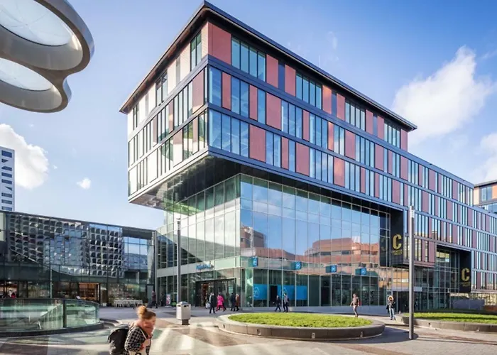 Creative Valley Nest - Luxury Rooftop Apartments